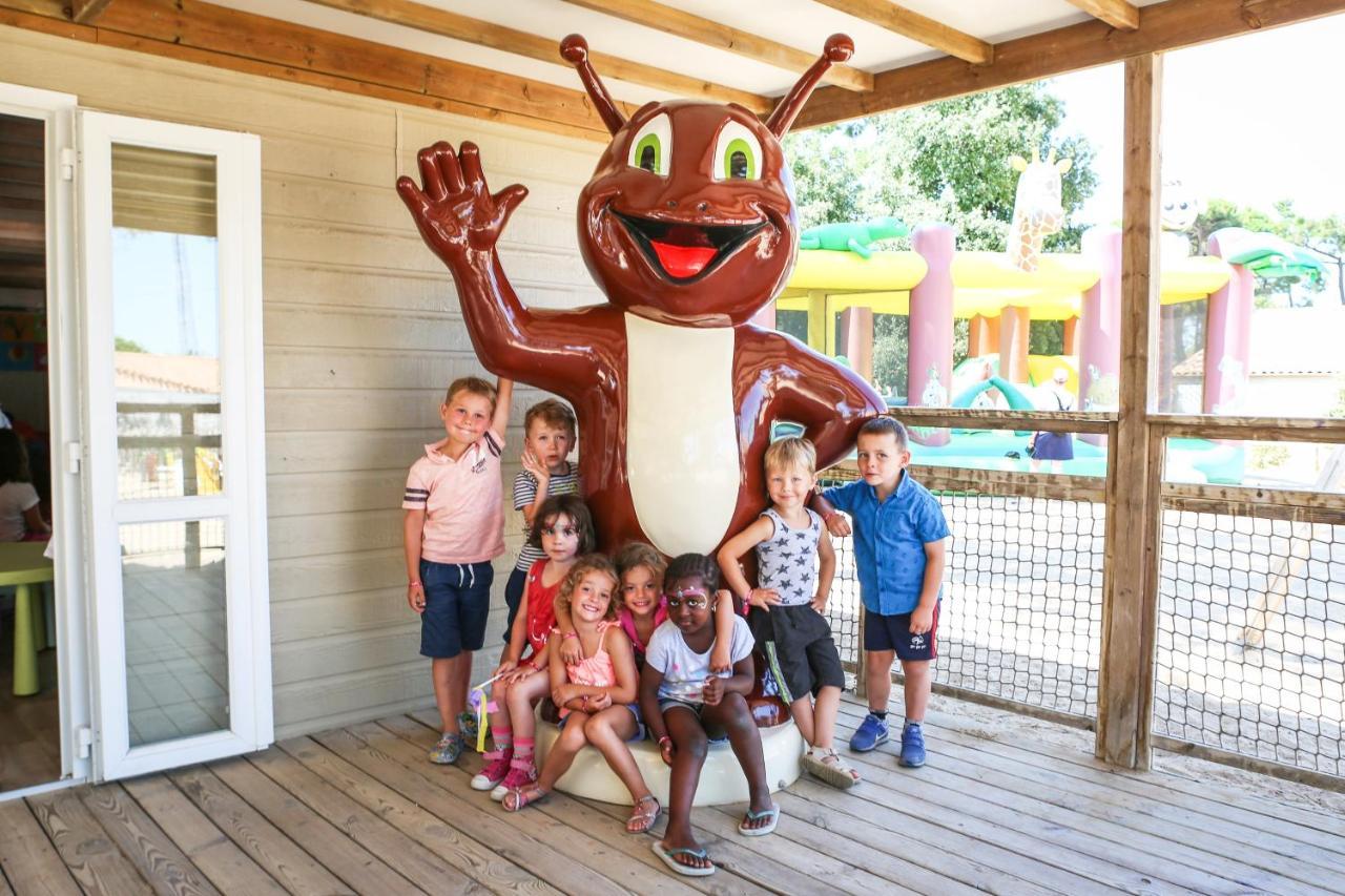 Camping Signol Boyardville Esterno foto